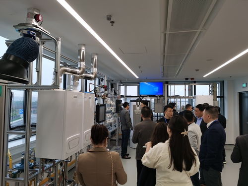 喜德瑞嘉興工廠開放日 東芝精英代理商組團參觀，國內貿易代理合作再深化